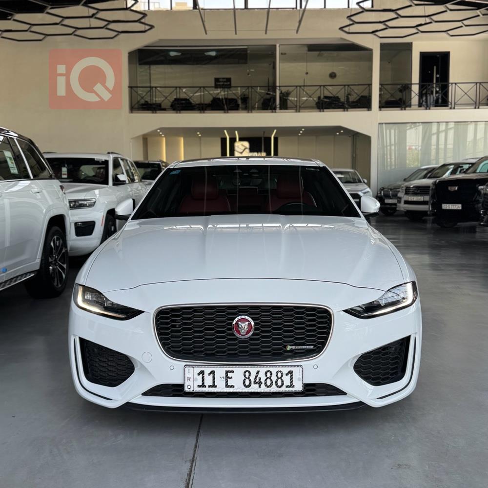 جاكوار XE